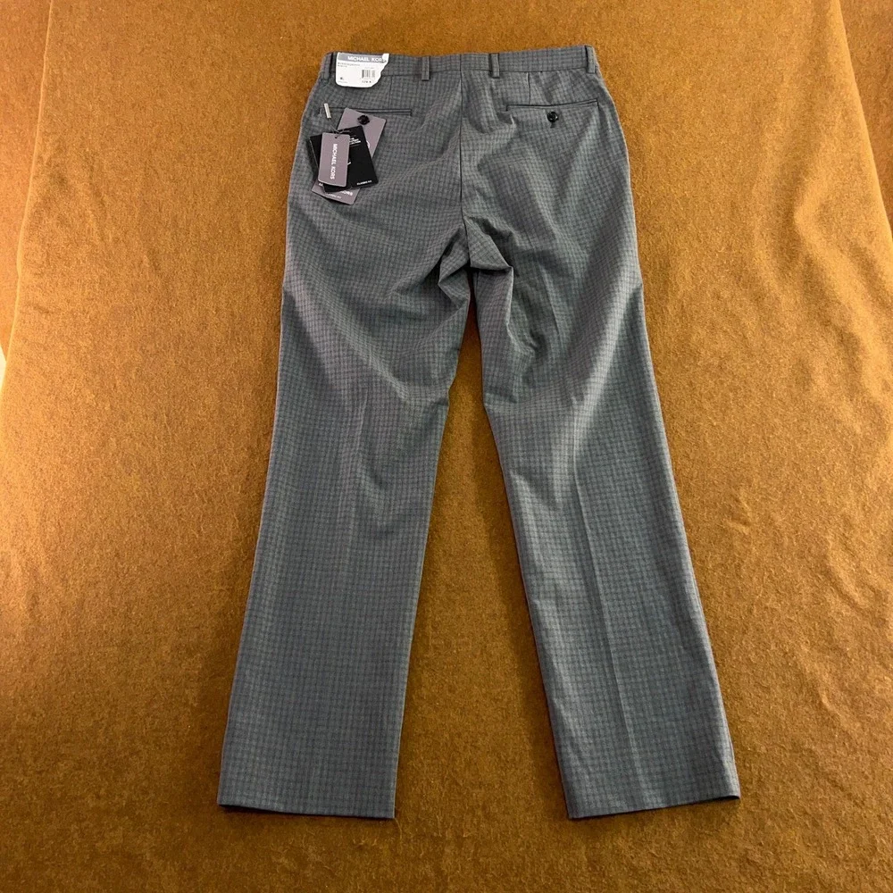 Michael Kors Mens 32x32 Light Grey Passport Marvin Stretch Dress Pants NWT